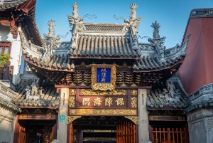 Shanghai Day Tour: Oriental Pearl, Bund & Old Town