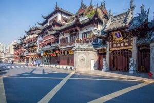 Shanghai Day Tour: Oriental Pearl, Bund & Old Town