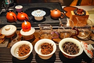 Shanghai: Discover the Art of Chinese Tea Culture