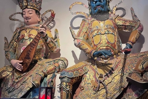 Shanghai Fitness & Culture Tour with Gym, Jade Buddha Temple