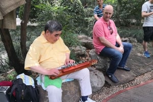 Xangai: Excursão de 1 dia em bicicleta clássica com um almoço autêntico