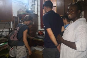 Xangai: Excursão de 1 dia em bicicleta clássica com um almoço autêntico