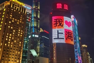 Shanghái: itinerario de día completo con el templo Jing'an y el Bund