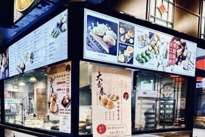 Tour de medio día en bici por la orilla este del río Huangpu en Shanghái