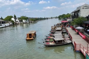Desde Shanghai: Tour privado de Zhujiajiao con paseo en barco