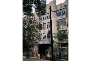 Shanghai Histories Walking Tour: Suzhou Creek to the Bund