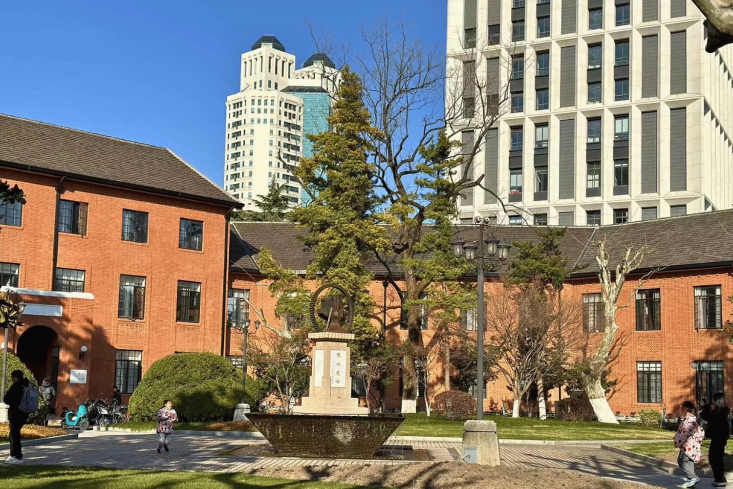 Shanghai: Guidet campusrundtur på Jiao Tong-universitetet