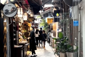 Shanghai: Jingan Temple, Tianzifang, and Shikumen Day Tour