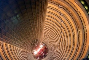 Shanghai Jinmao Tower 88th floor sightseeing hall