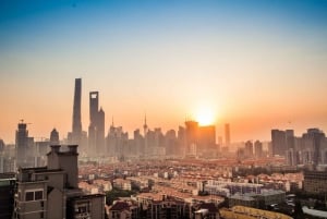 Shanghai: Private Walking Tour with a Local