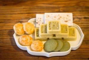 上海:地元専門家ガイド付き龍華寺仏教ツアー