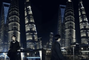 Shanghai: Night City View Photoshoot at Lujiazui