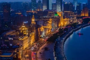 Shanghai: Night River Cruise Tour with Xinjiang Style Dining