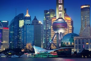 Shanghai Night River Cruise VIP Platz mit authentischem Abendessen