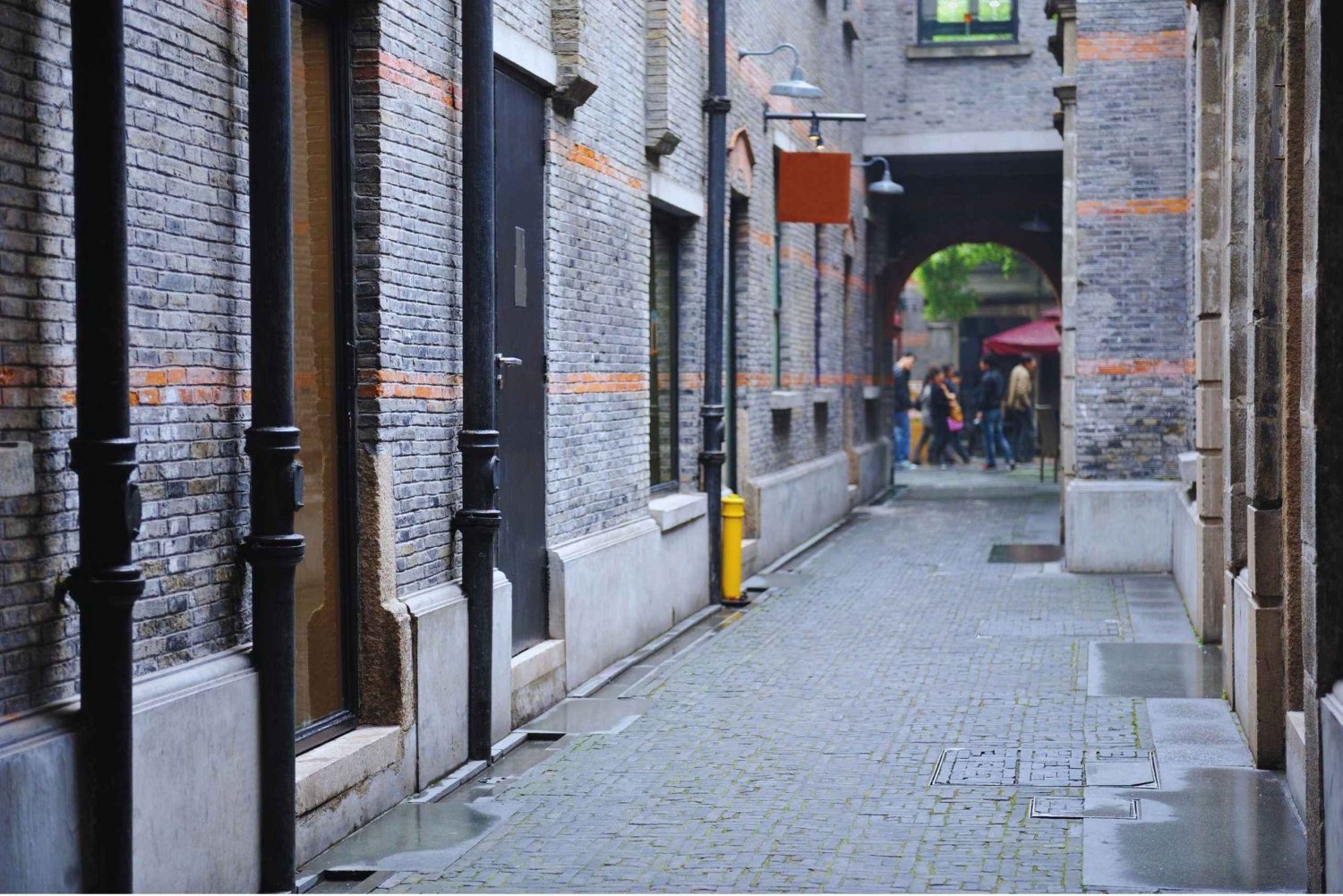 Shanghai: Halvdagsutflykt med vintagecyklar i gamla stan (nattalternativ)