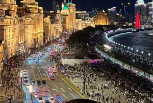 Shanghai: tour privato personalizzato con una guida certificata di lingua francese