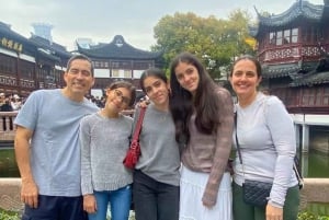 Shanghai: Private Full-Day City Tour with Guide