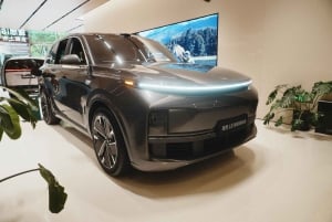 Shanghai: Retail Discovery Tour of Innovation & Lifestyle