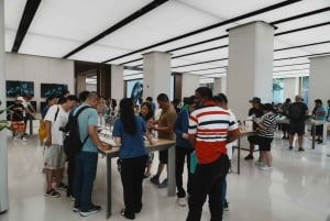 Shanghai: Retail Discovery Tour of Innovation & Lifestyle