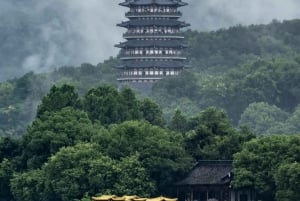 Shanghai: Shanghai to Hangzhou 2-Day, 1-Night Luxury Tour