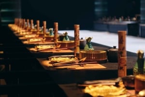 Shanghai: Medrivende kongelig banket med danseshow