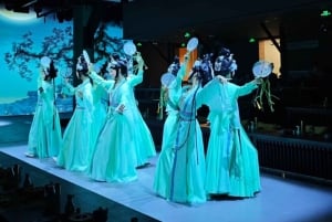 Shanghai: Medrivende kongelig banket med danseshow