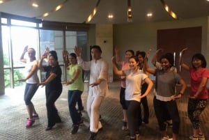 Shanghai: esperienza di Tai Chi in un parco panoramico