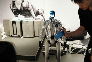 Shanghai: tour tecnologico con auto senza conducente