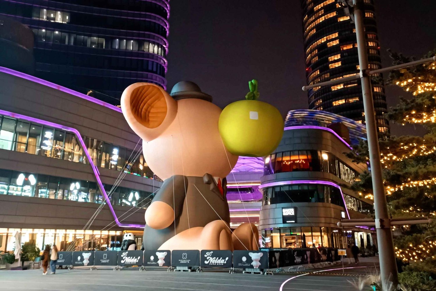 Shanghai: Flyplasstransport + velkomstpakke