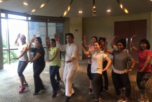 Shanghai:Wing Chun Kung Fu in Shanghai's Beautiful Park