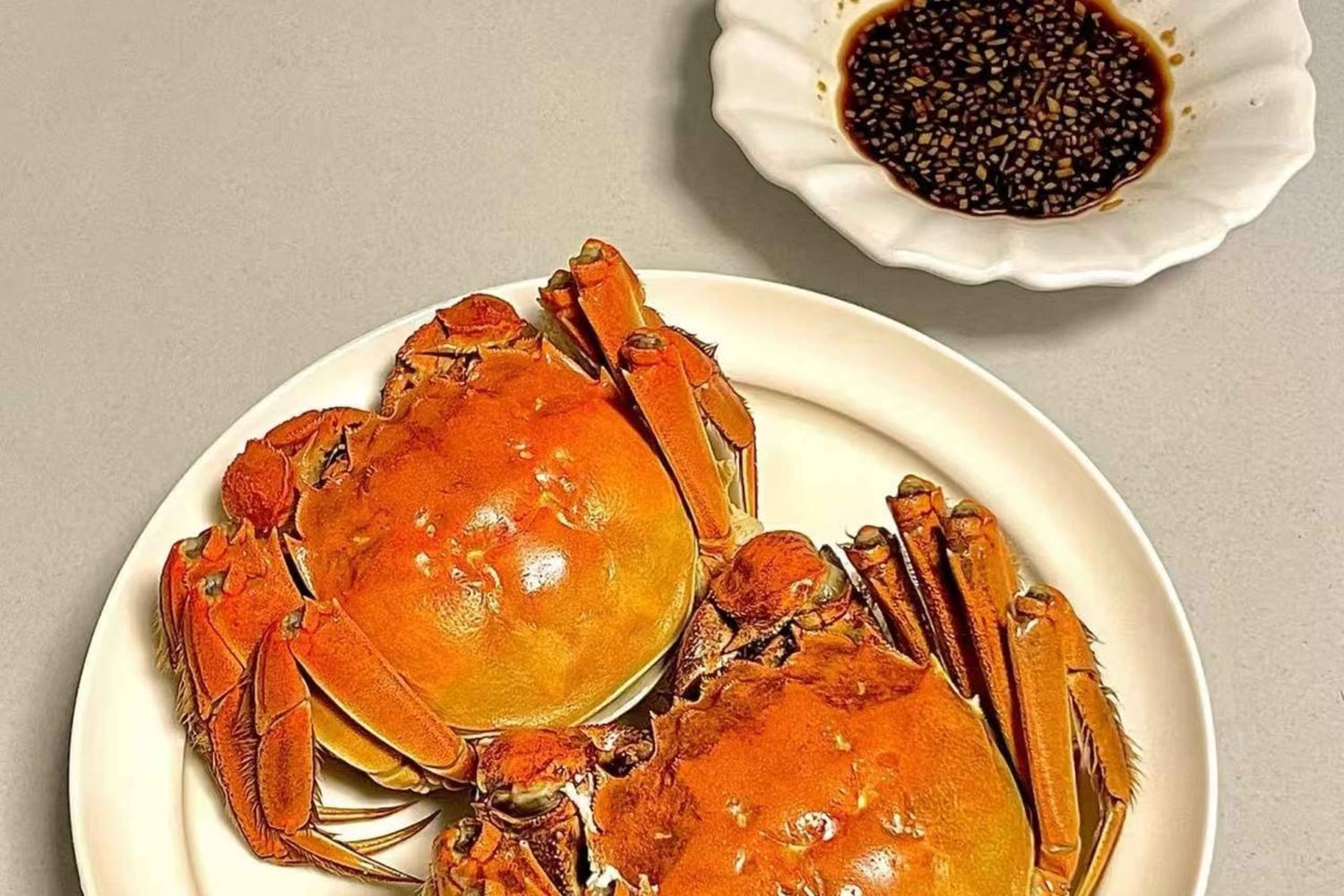 Shanghai: Yangcheng Lake Hairy Crab & Yellow Wine Tour