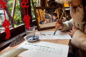 上海：朱家角水郷と書道体験