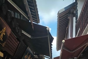 上海：朱家角水郷と書道体験