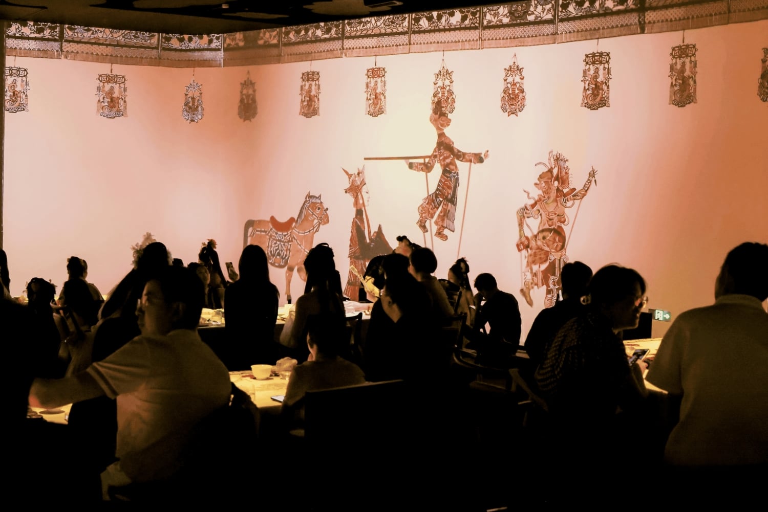 SABOR DA CHINA·Xangai: Restaurante Panda Chinês Antigo