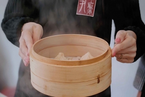 Lag suppe-dumplings: Vegansk eller med svinekjøtt i Shanghai Shikumen