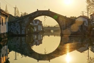 Water Town Zhujiajiao Shanghai: Boat Ride,Sights,Bites&Sips