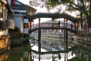 Water Town Zhujiajiao Shanghai: Boat Ride,Sights,Bites&Sips