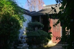 Water Town Zhujiajiao Shanghai: Boat Ride,Sights,Bites&Sips