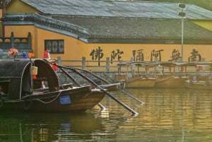 Vesikaupunki Zhujiajiao Shanghai: Sights,Bites&Sips...