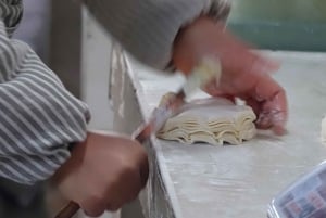 Vesikaupunki Zhujiajiao Shanghai: Sights,Bites&Sips...