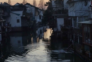 Vesikaupunki Zhujiajiao Shanghai: Sights,Bites&Sips...