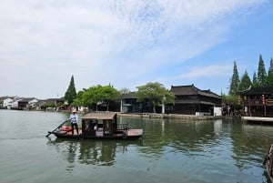 Zhujiajiao Water Village: Private Tour from Shanghai