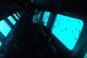 Desde El Gouna Submarino Royal Seascope con parada para hacer snorkel