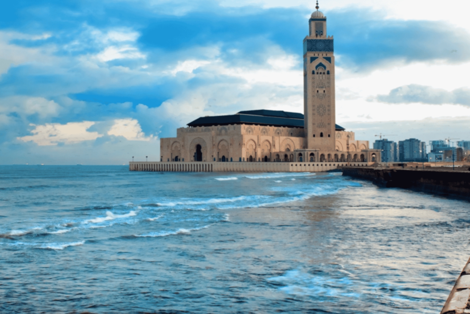 Из Марракеша: экскурсия по Касабланке и мечеть Хасана II
