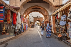 Из Марракеша: экскурсия по Касабланке и мечеть Хасана II