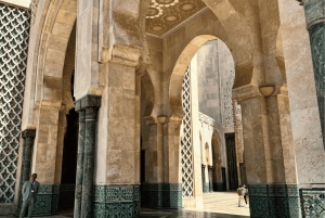 Из Марракеша: экскурсия по Касабланке и мечеть Хасана II