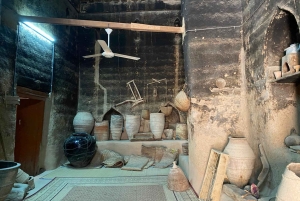 Из Маската: Низва и Аль-Хамра с ночным пребыванием в Джебель-Шамсе