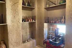 Из Маската: Низва и Аль-Хамра с ночным пребыванием в Джебель-Шамсе