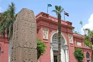 Sharm El-Sheikh: dagvullende tour naar Caïro en de piramides per bus