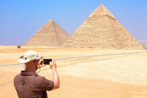 Sharm El-Sheikh: dagvullende tour naar Caïro en de piramides per bus